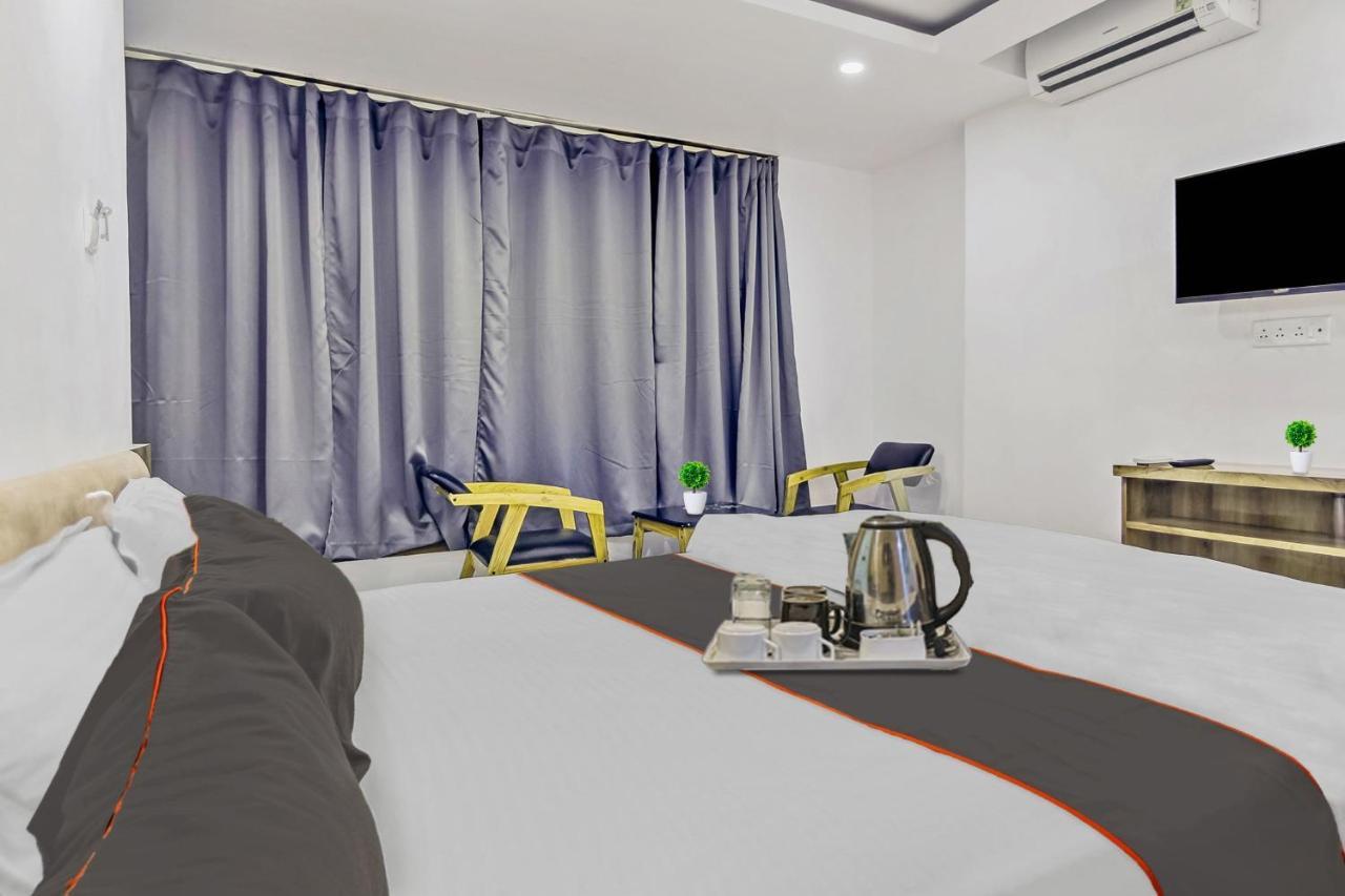 Capital O The Jumar Hotel Silwai Exterior foto