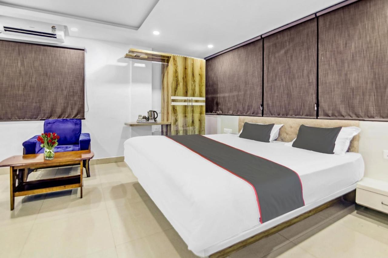 Capital O The Jumar Hotel Silwai Exterior foto